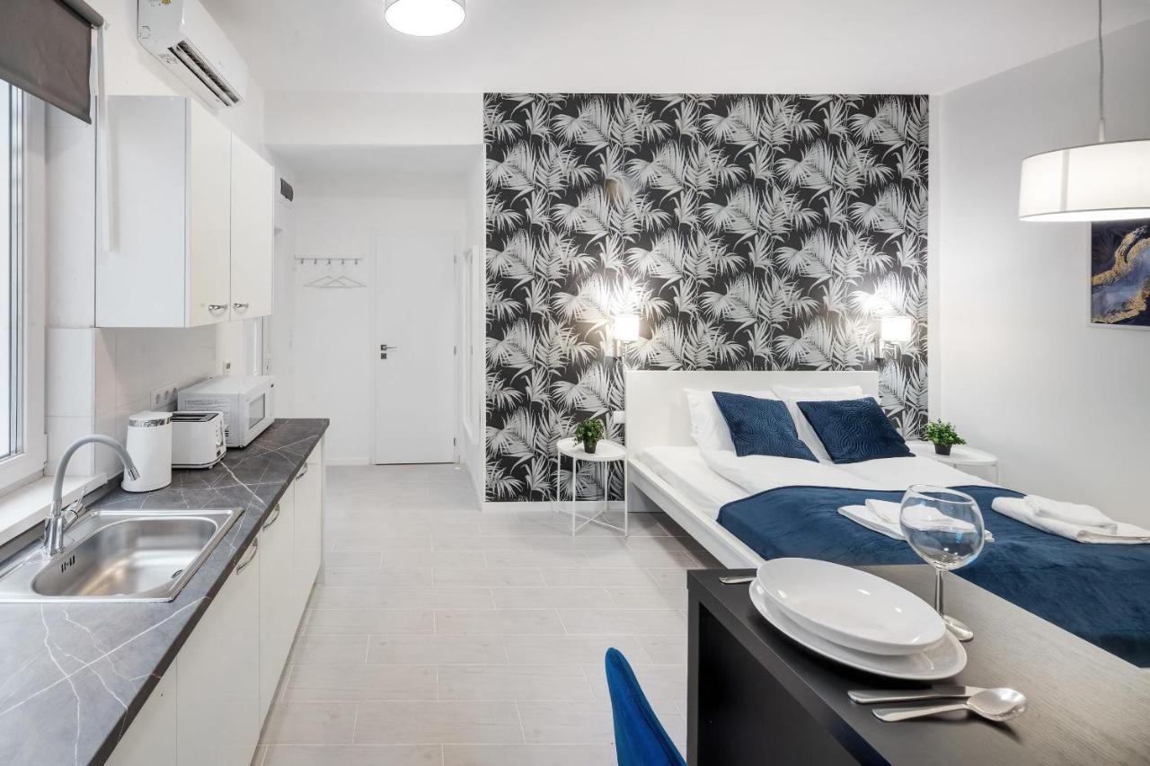 Modern Stay In Authentic Central Area Boedapest Buitenkant foto